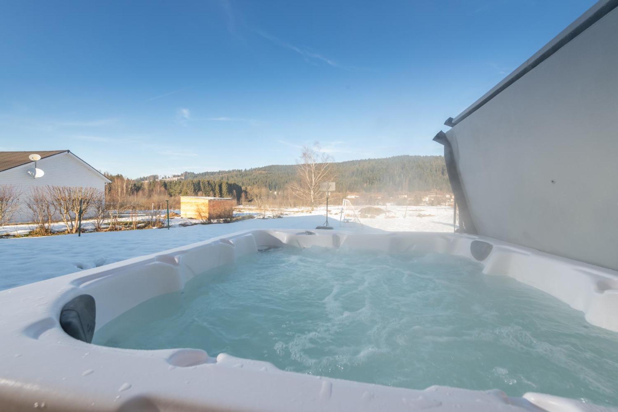 Chalet Du Bien-Etre 15P. Piscine,Spa, Hammam,Petanque,Basket เฌราร์แมร์ ภายนอก รูปภาพ